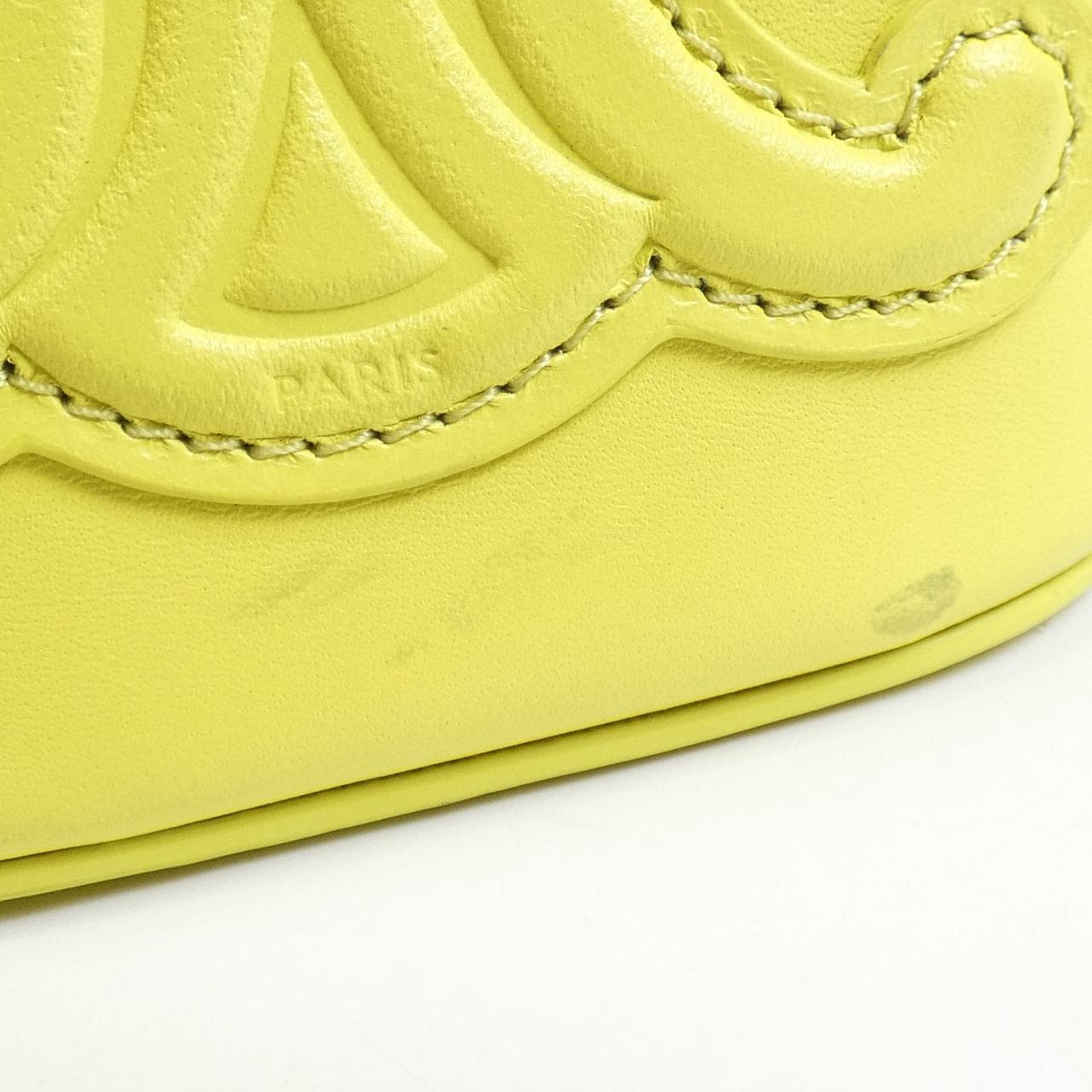 セリーヌ トリオンフ 写真4