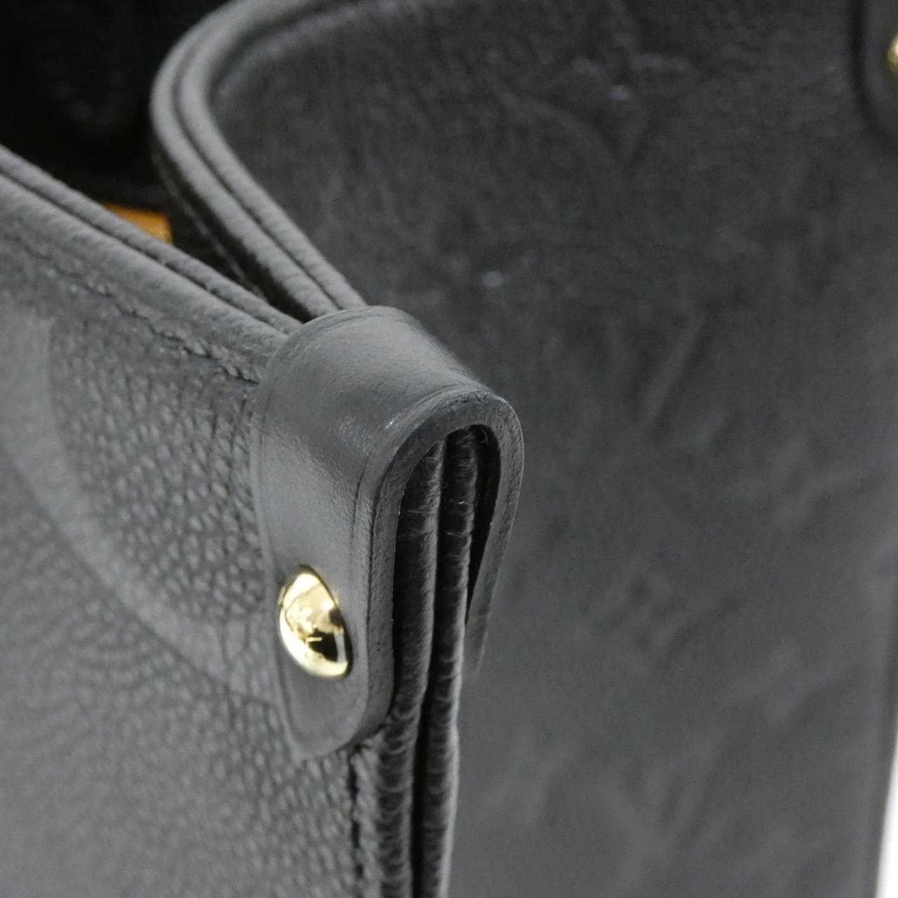 ルイ・ヴィトン オンザゴー 写真3