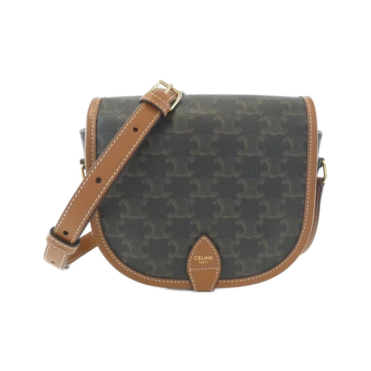 セリーヌ トリオンフ ブラウン