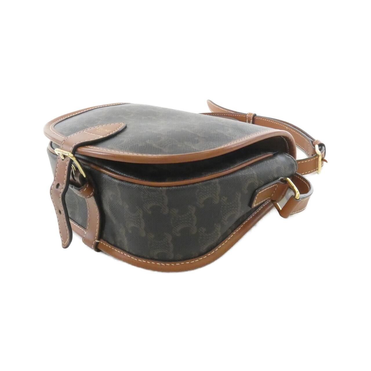 セリーヌ トリオンフ 写真3