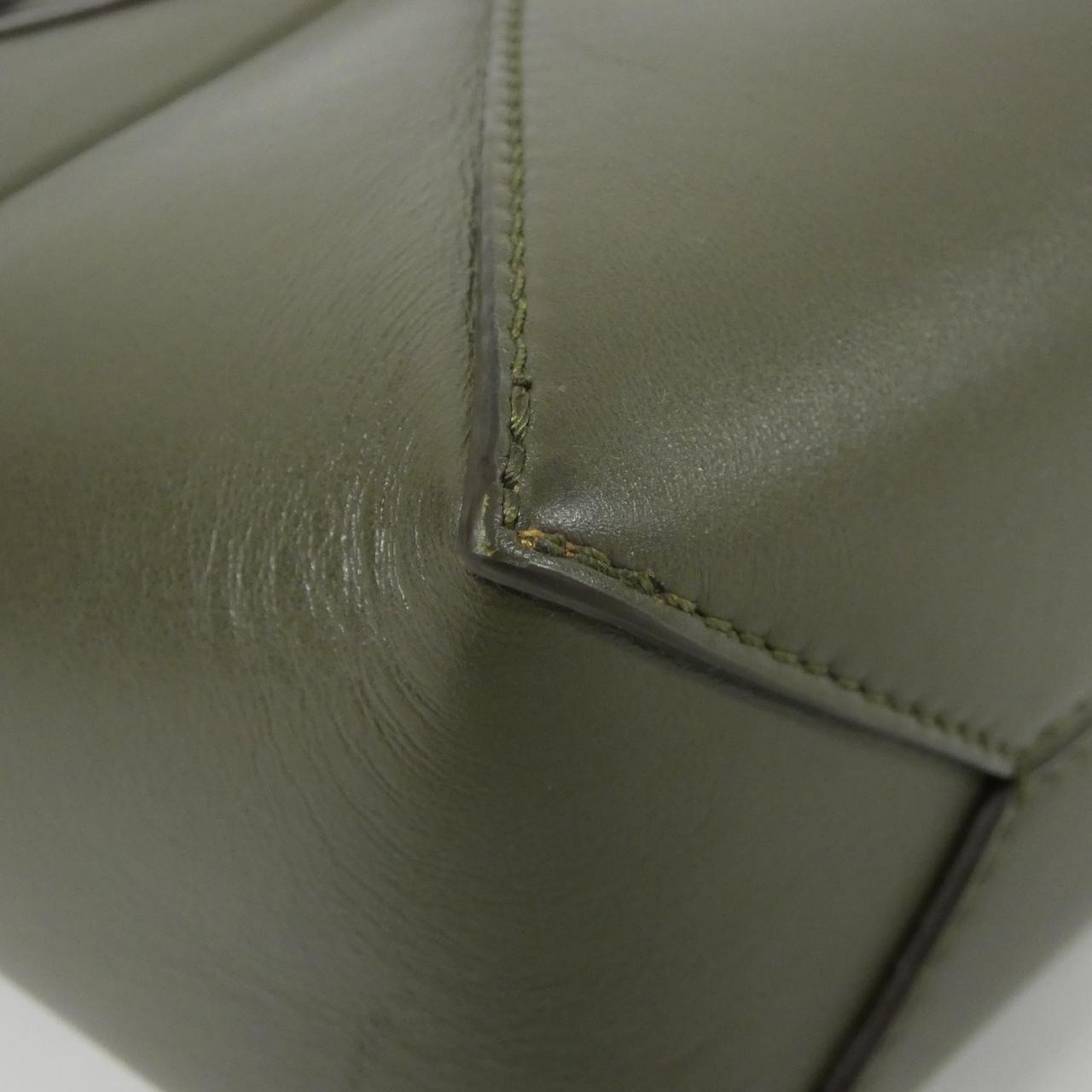 ロエベ パズル 写真3