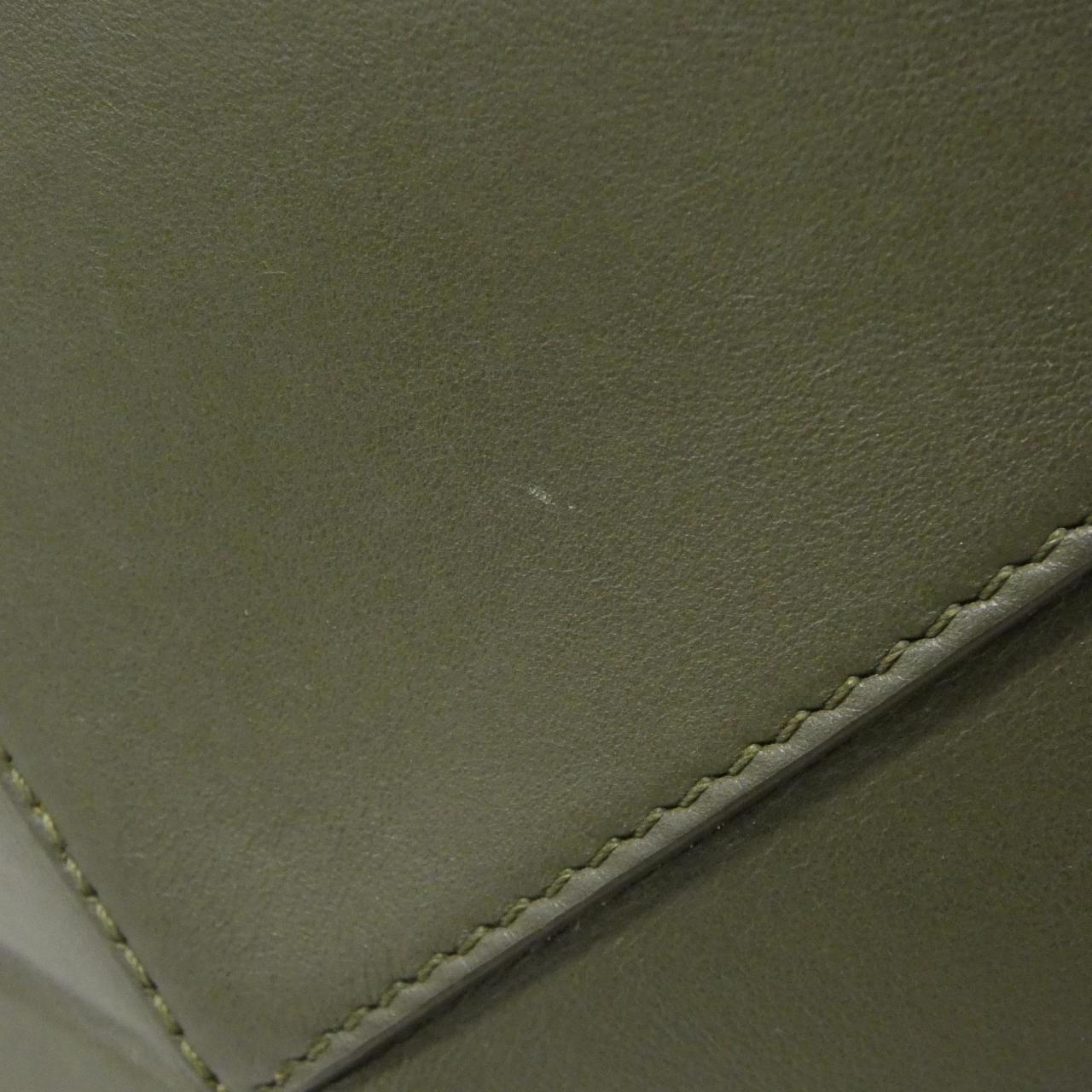 ロエベ パズル 写真5