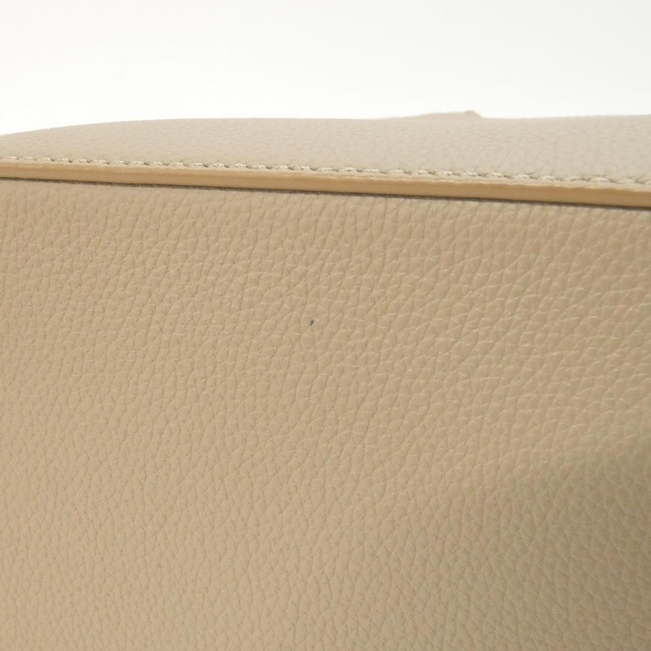 ロエベ パズル 写真3