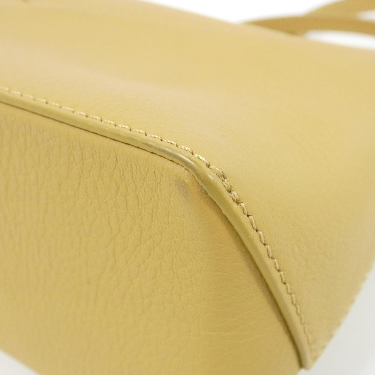 ロエベ パズル 写真3