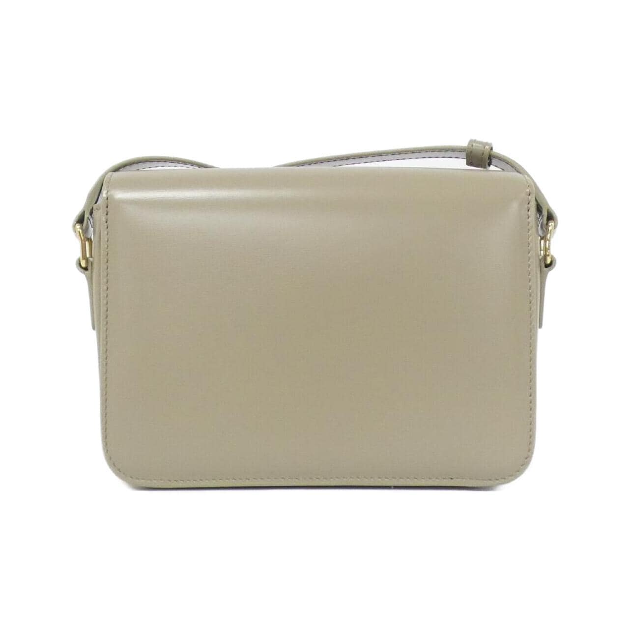 セリーヌ トリオンフ 写真2