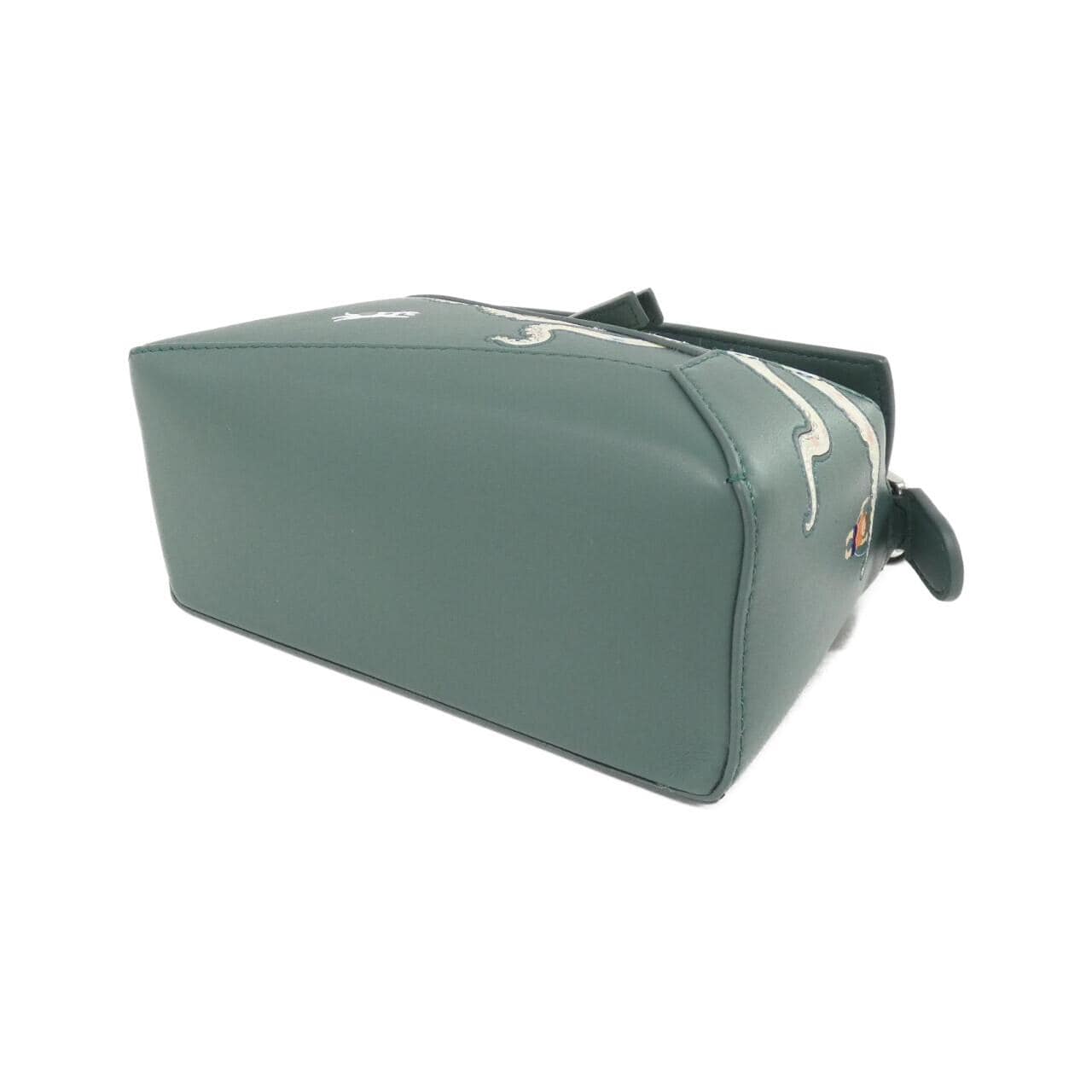 ロエベ パズル 写真3