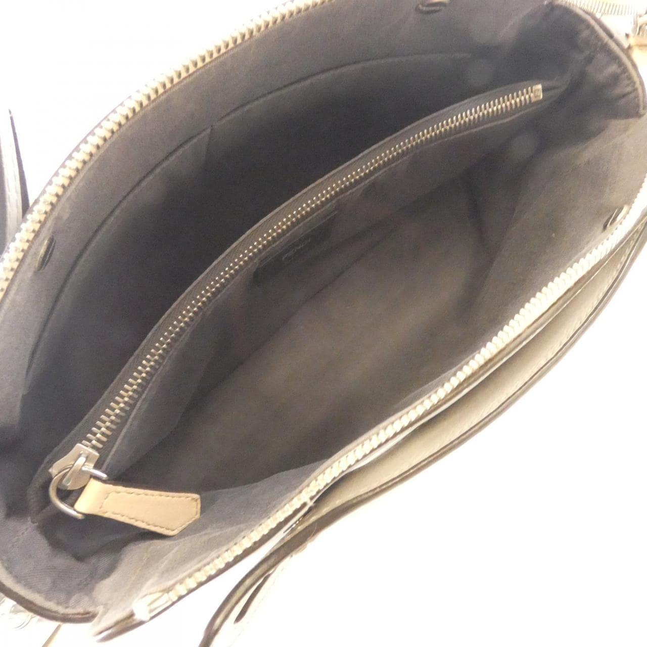 フェンディ バイザウェイ 写真8