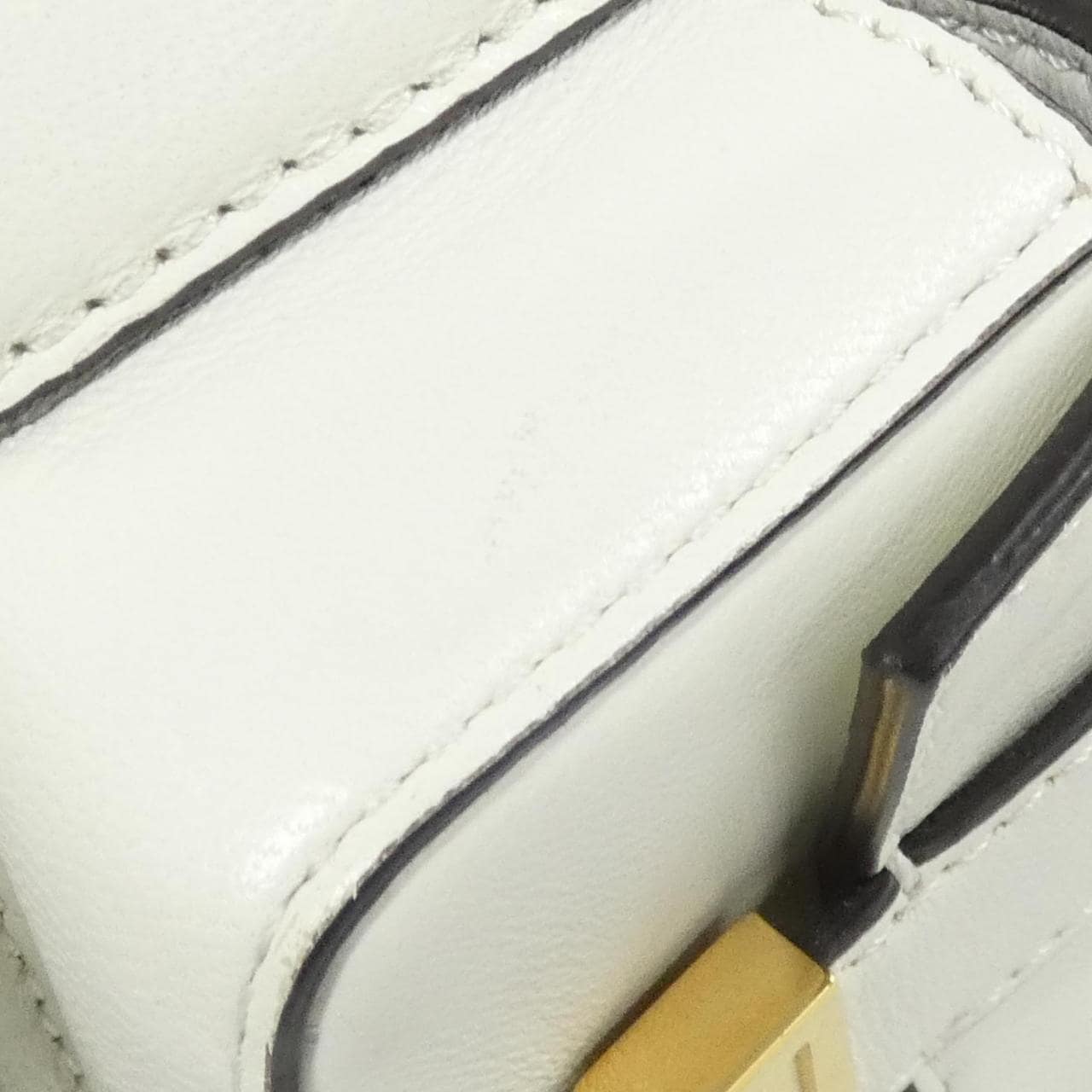 フェンディ バゲット 写真8