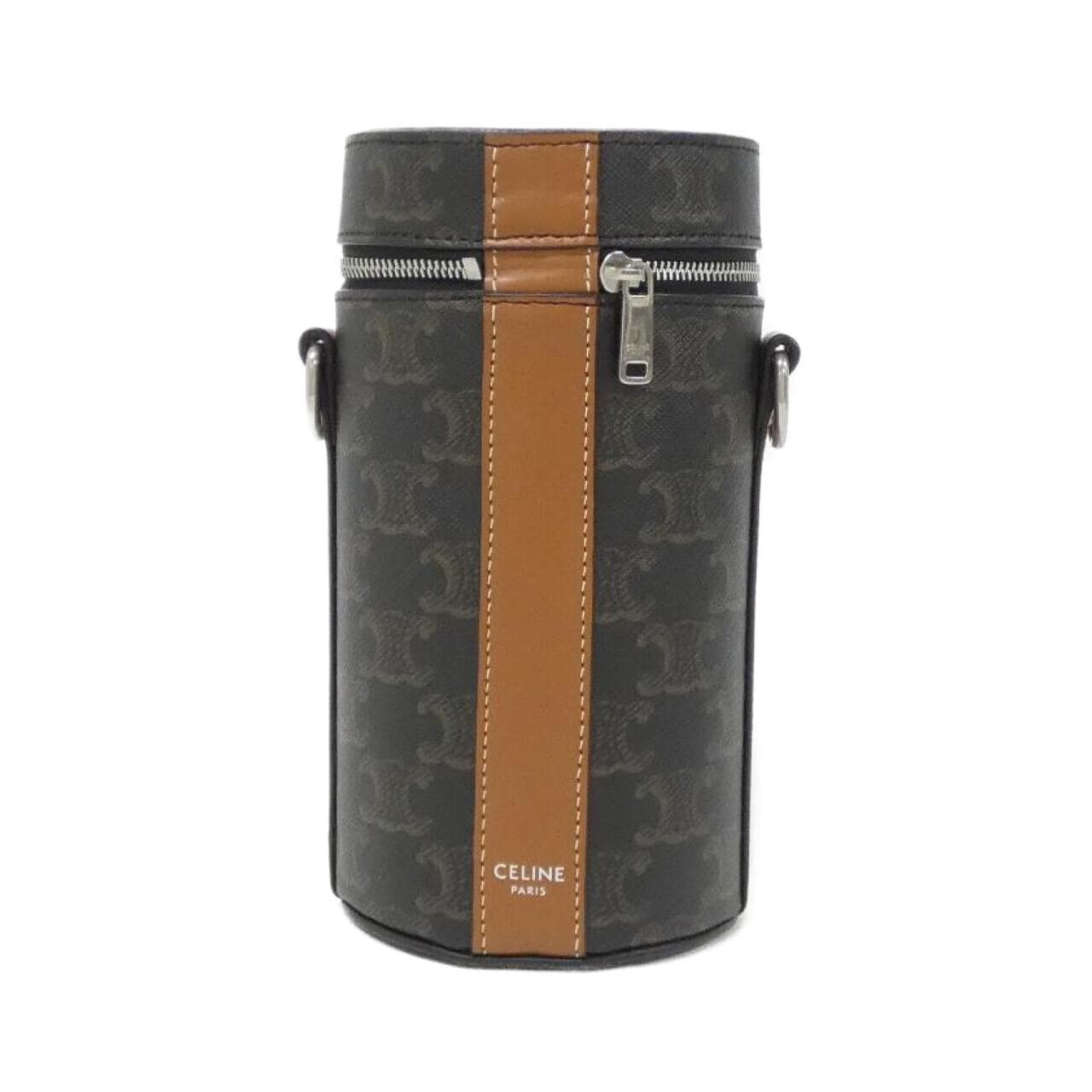 セリーヌ トリオンフ 写真2