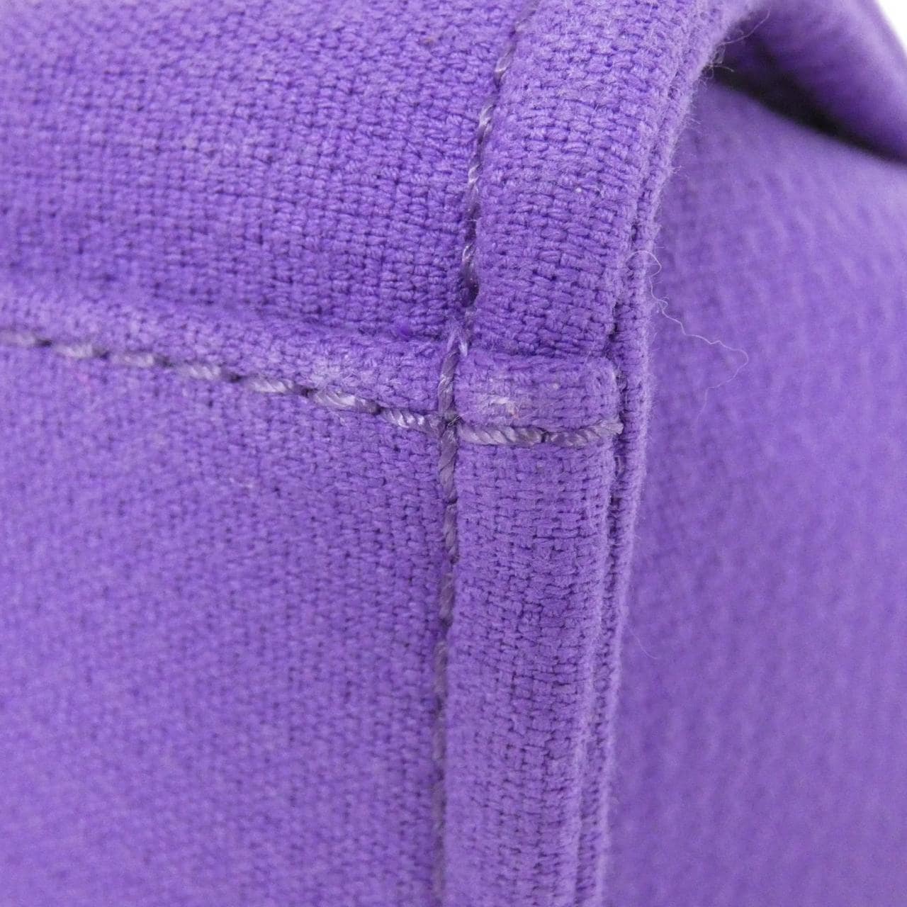 シャネル ドーヴィル 写真3