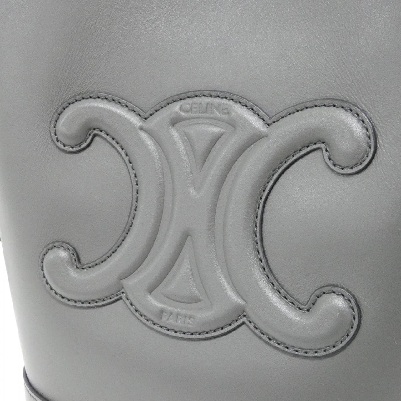 セリーヌ トリオンフ 写真4