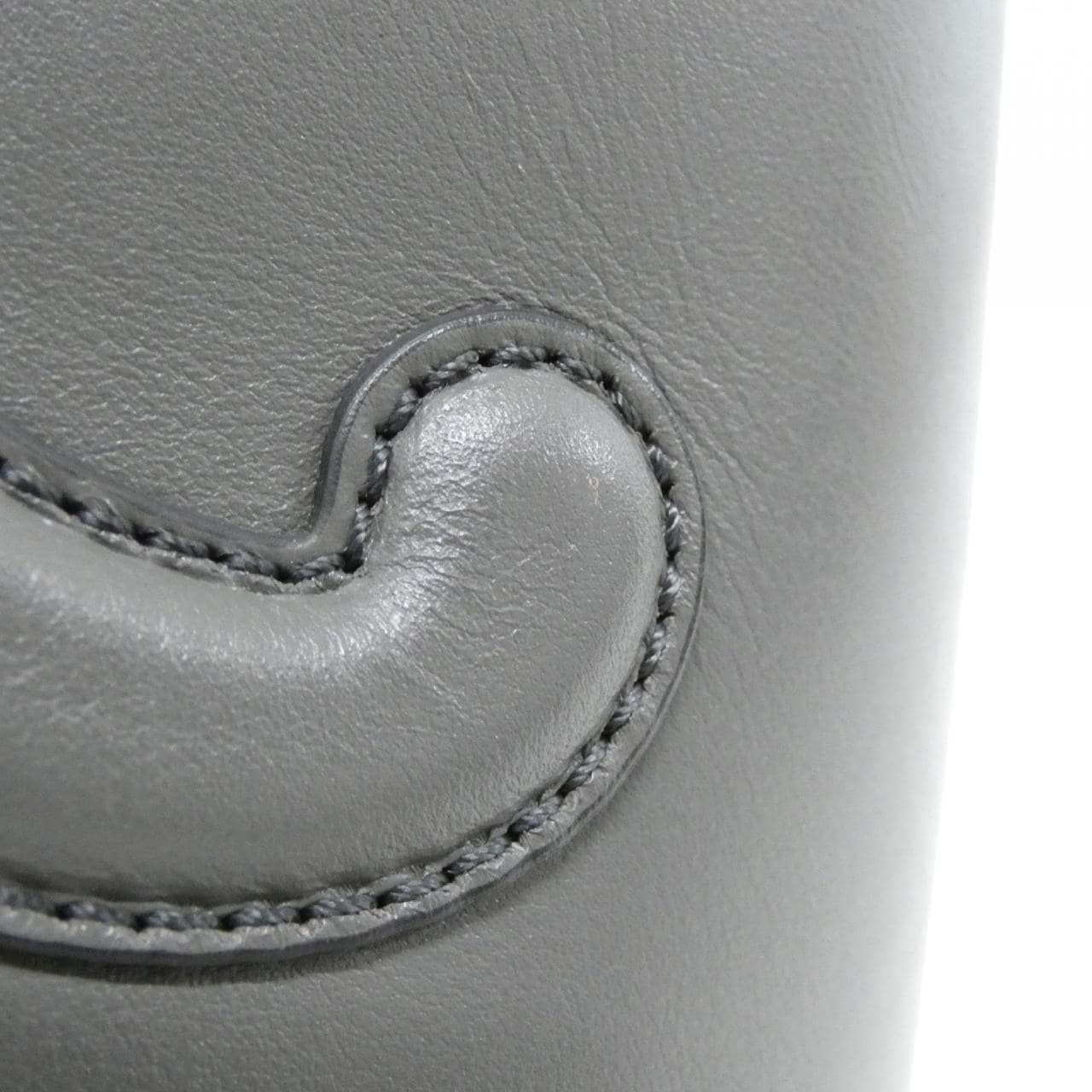 セリーヌ トリオンフ 写真5