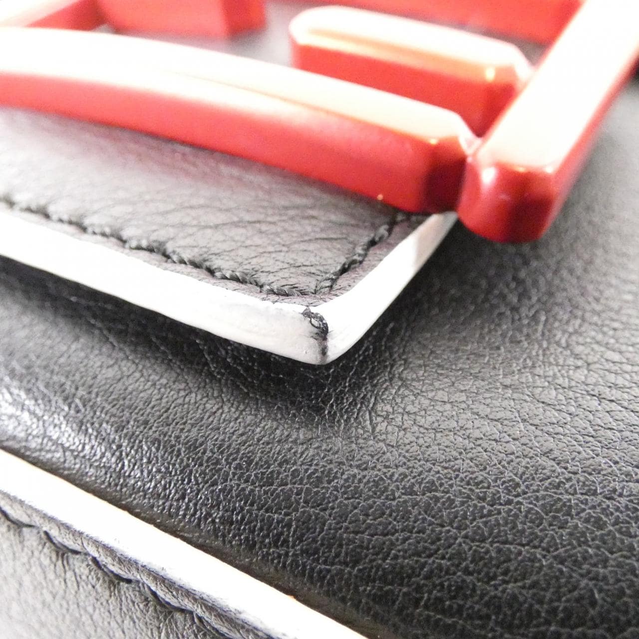 フェンディ バゲット 写真5