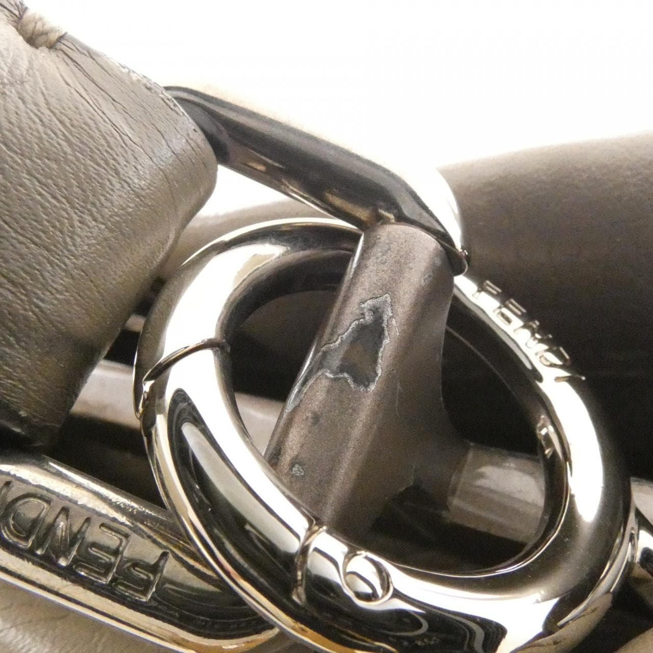 フェンディ ピーカブー 写真6