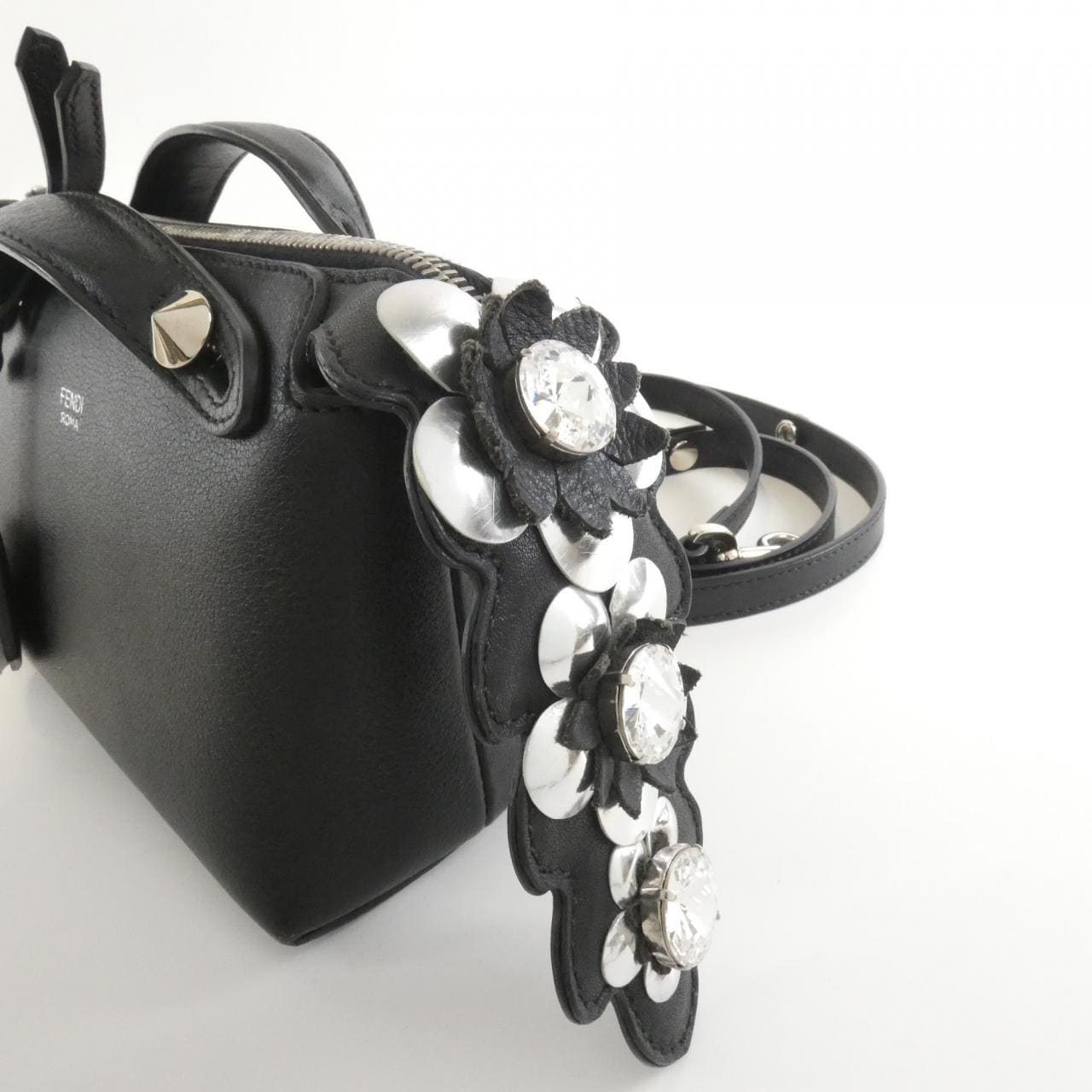 フェンディ バイザウェイ 写真4