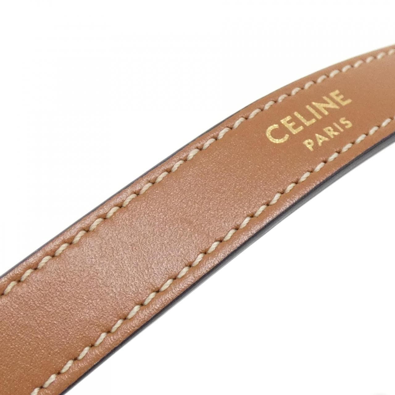 セリーヌ トリオンフ 写真4