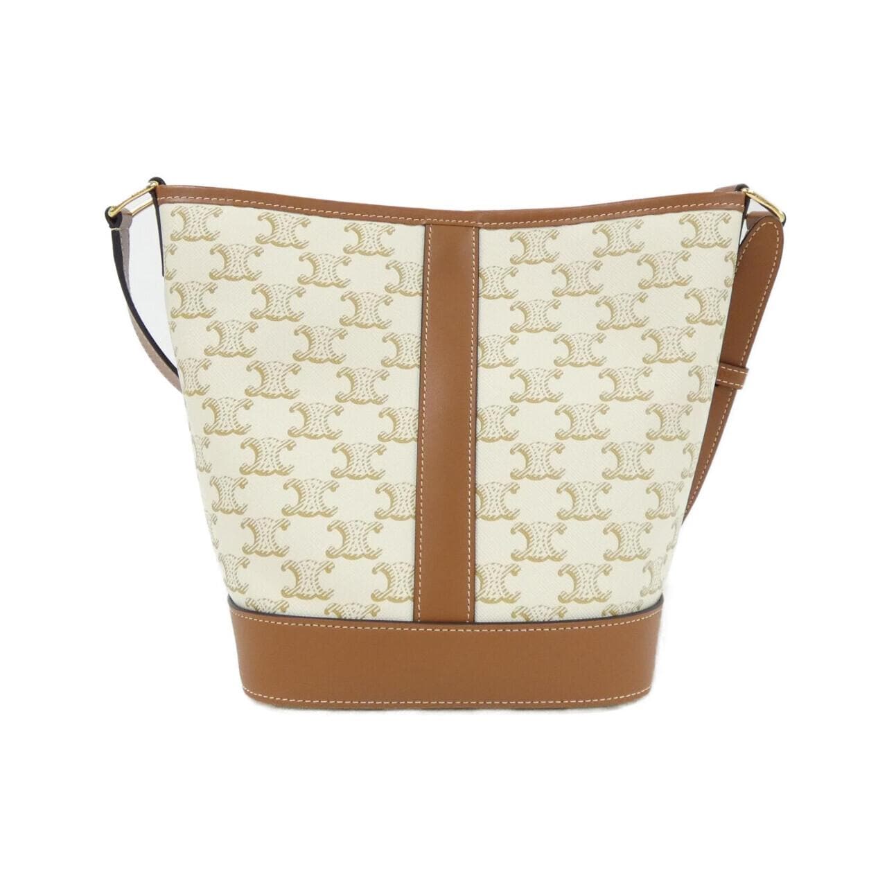 セリーヌ トリオンフ 写真2