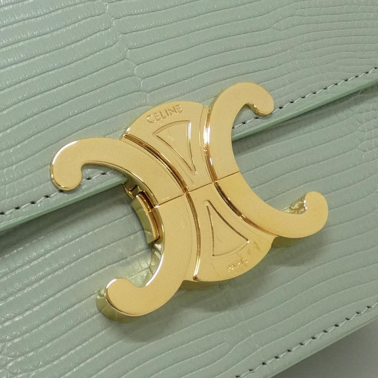 セリーヌ トリオンフ 写真4