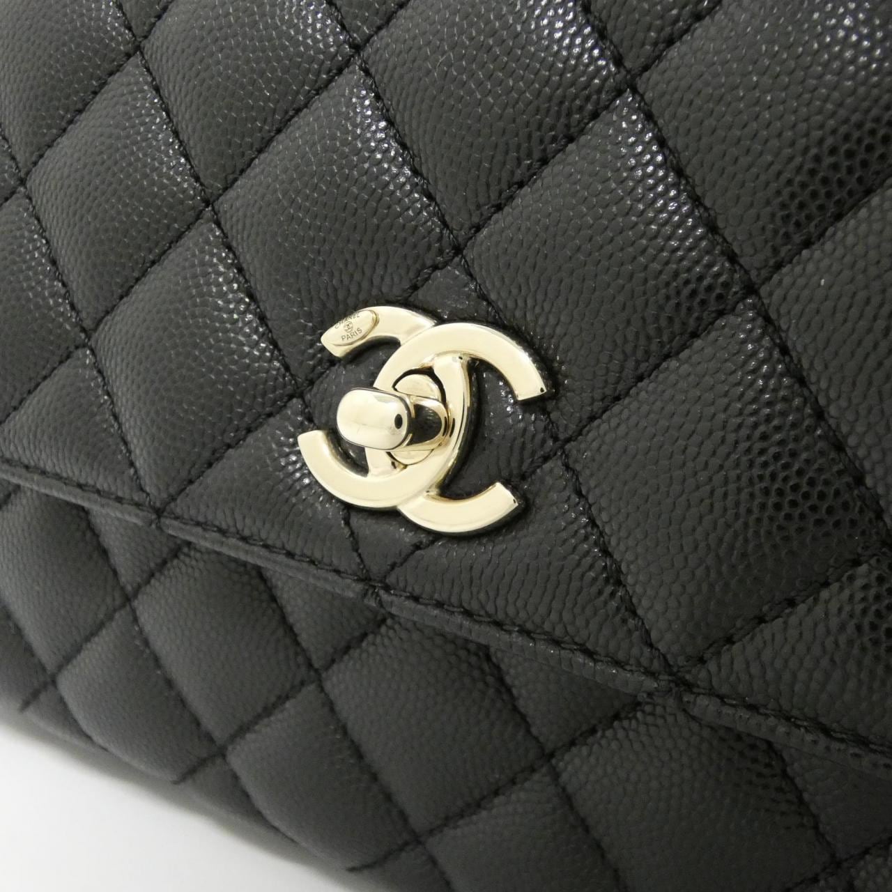 シャネル ココハンドル 写真4