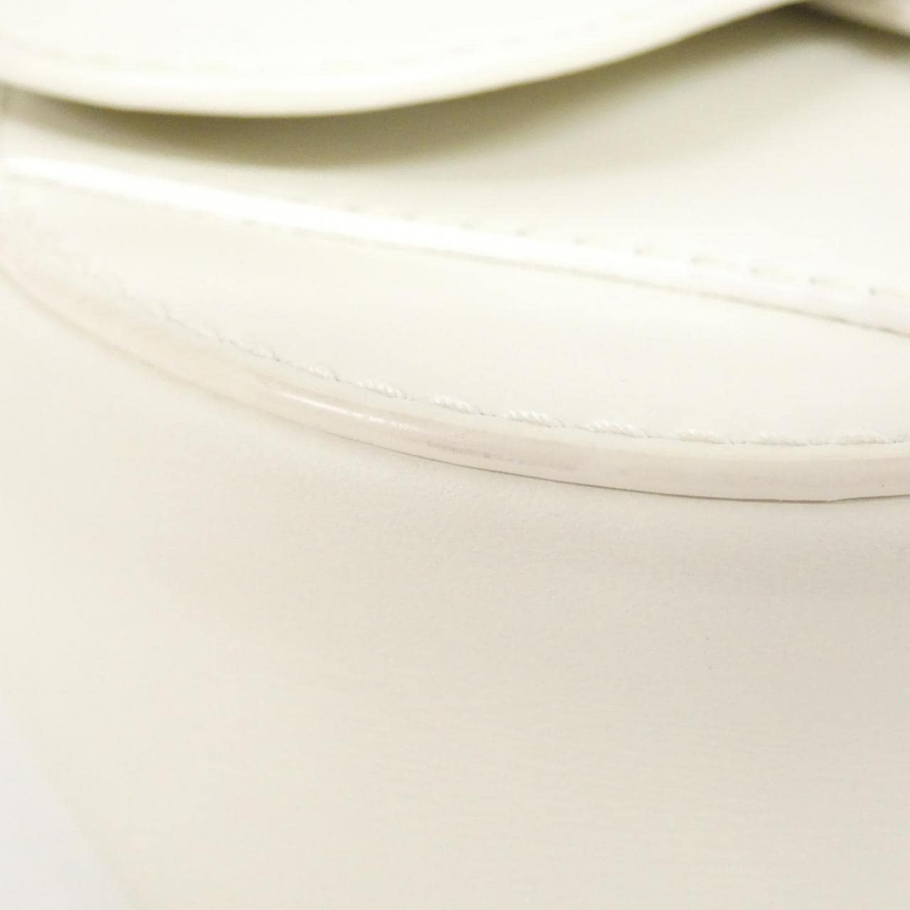 ディオール サドル 写真3