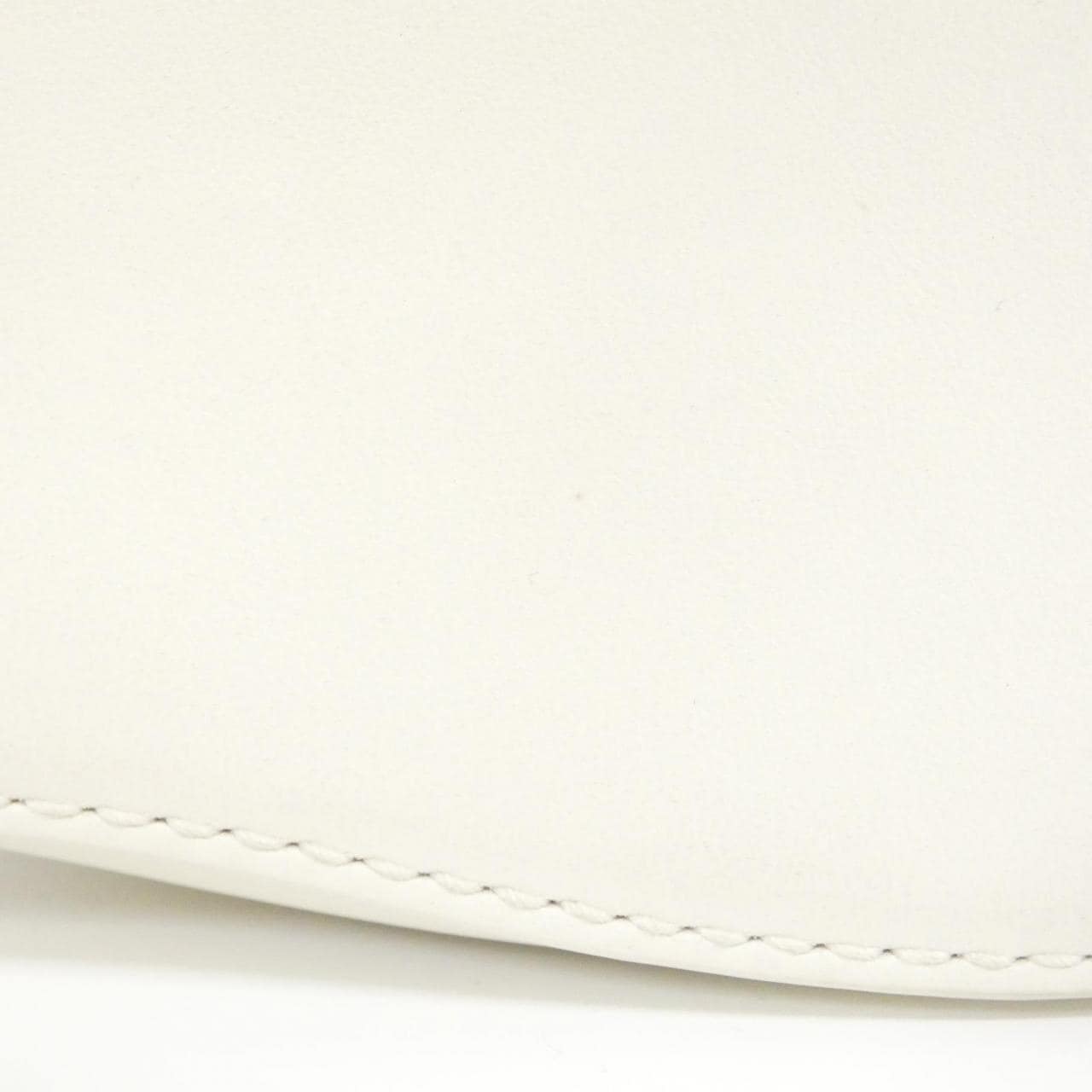 ディオール サドル 写真5