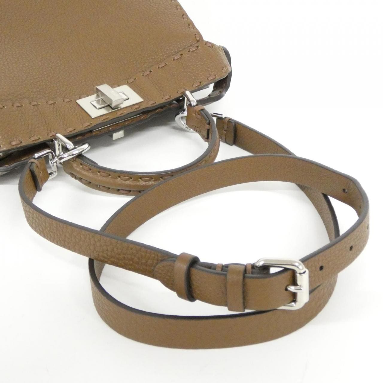 フェンディ ピーカブー 写真4