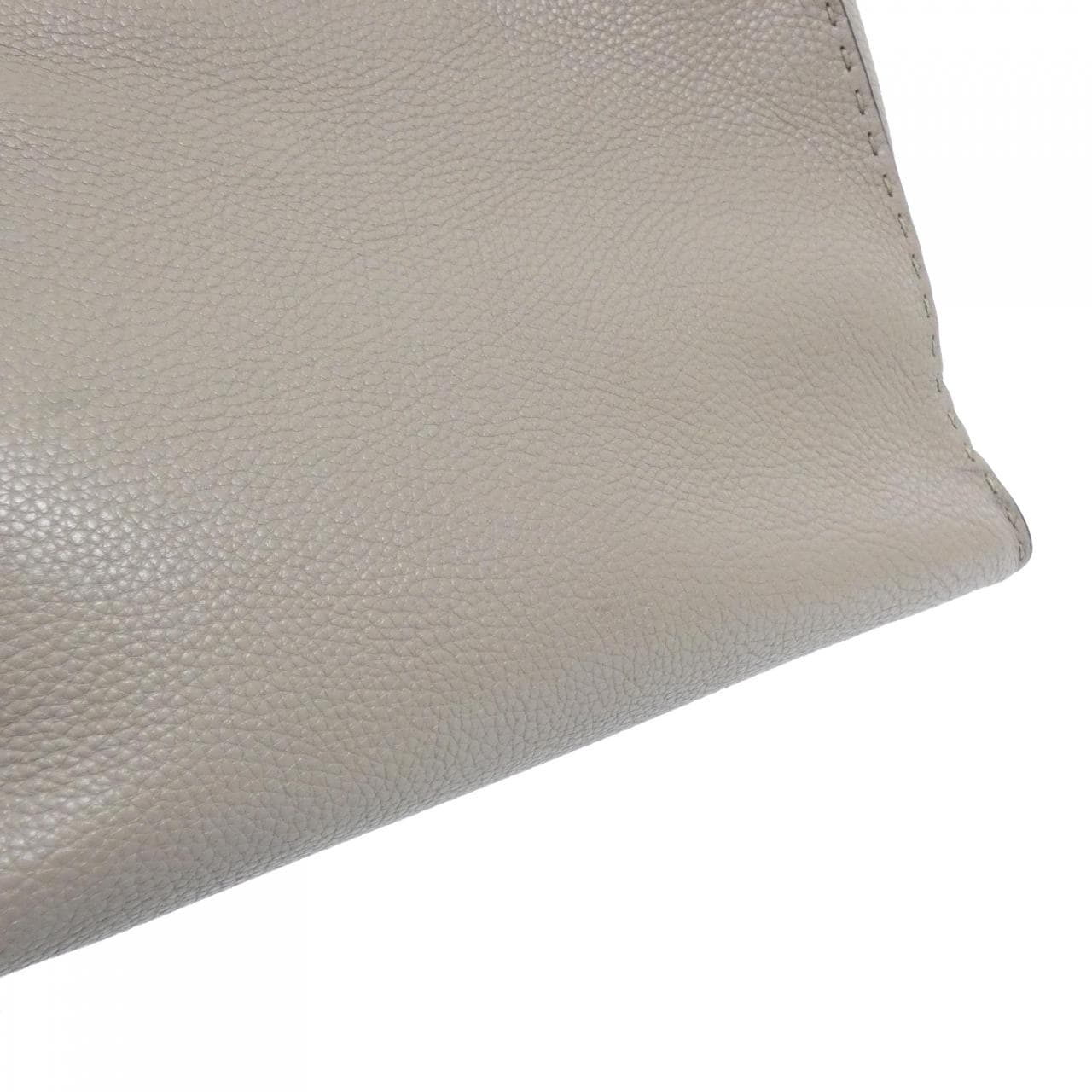 フェンディ ピーカブー 写真4