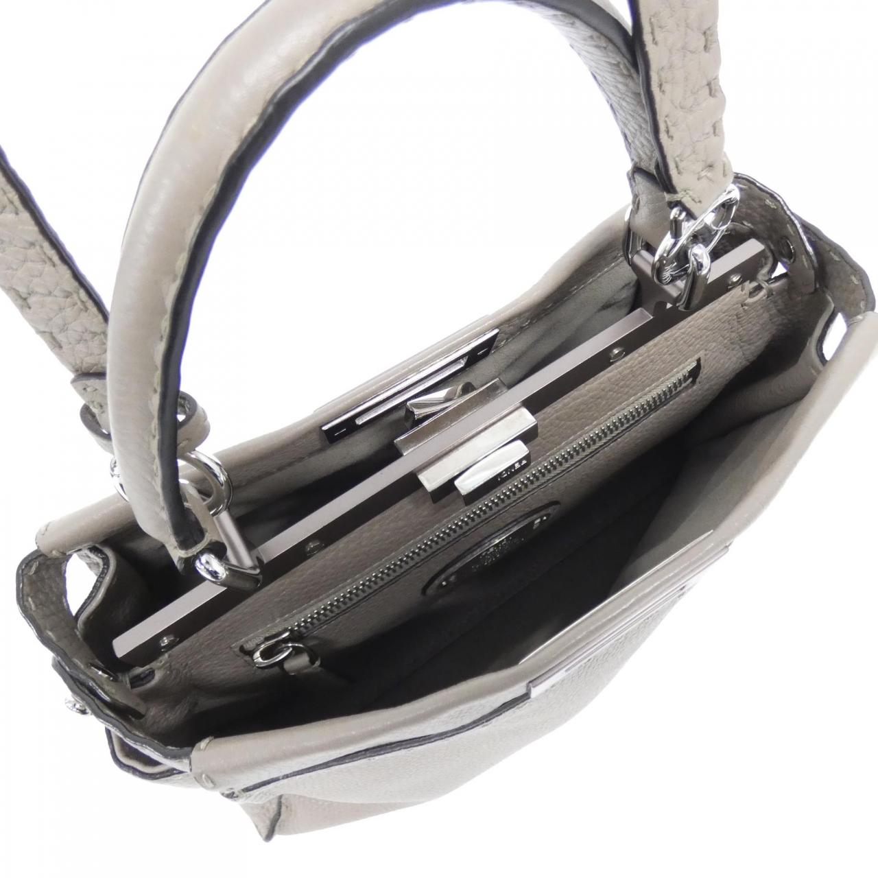 フェンディ ピーカブー 写真8