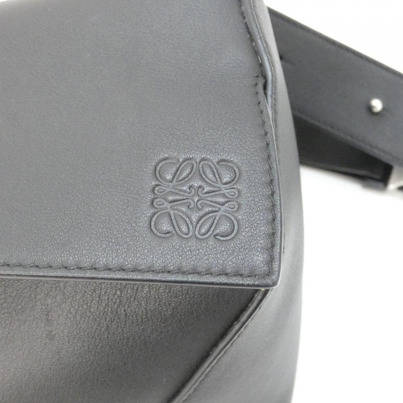 ロエベ パズル 写真8