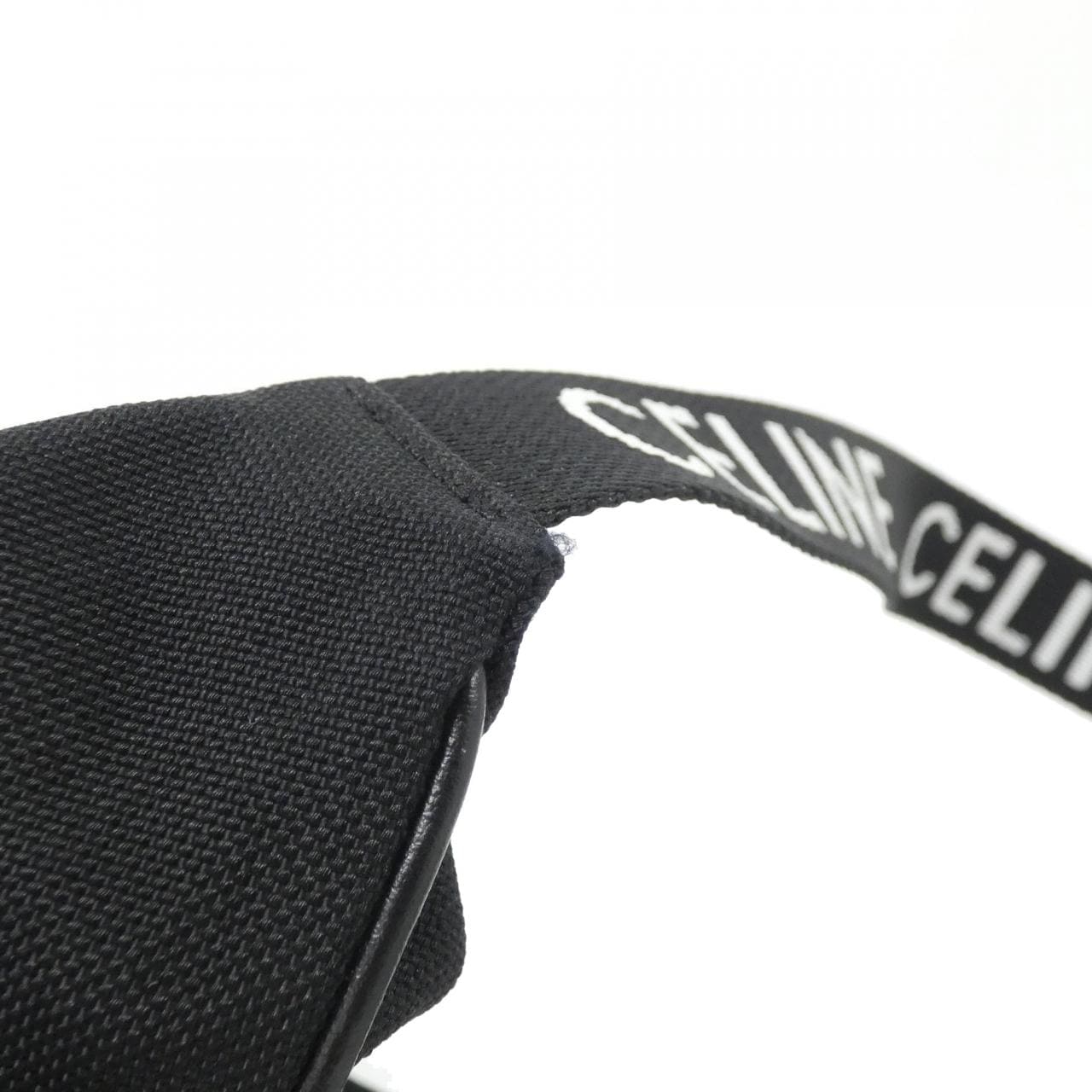 セリーヌ ベルトバッグ 写真5