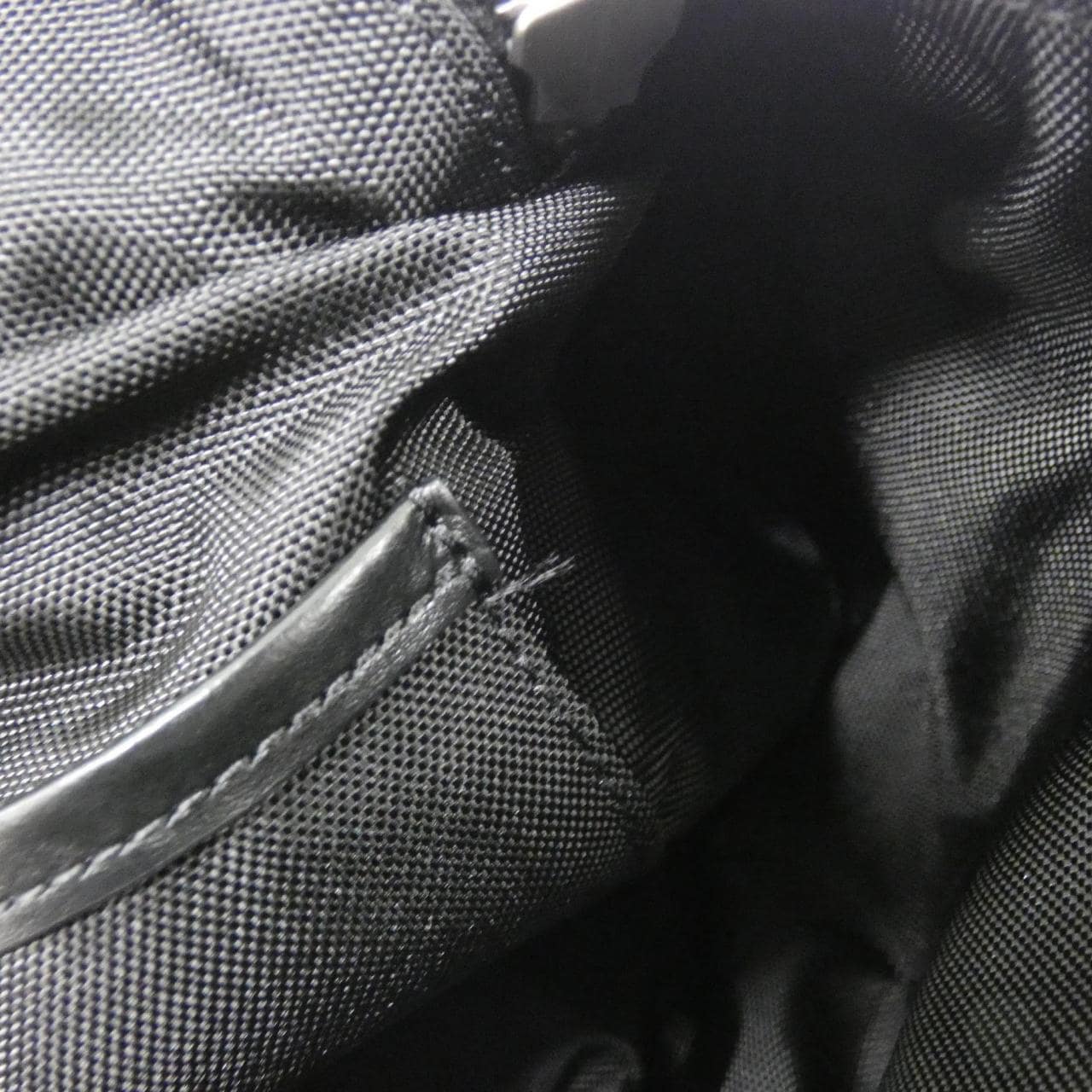 セリーヌ ベルトバッグ 写真9