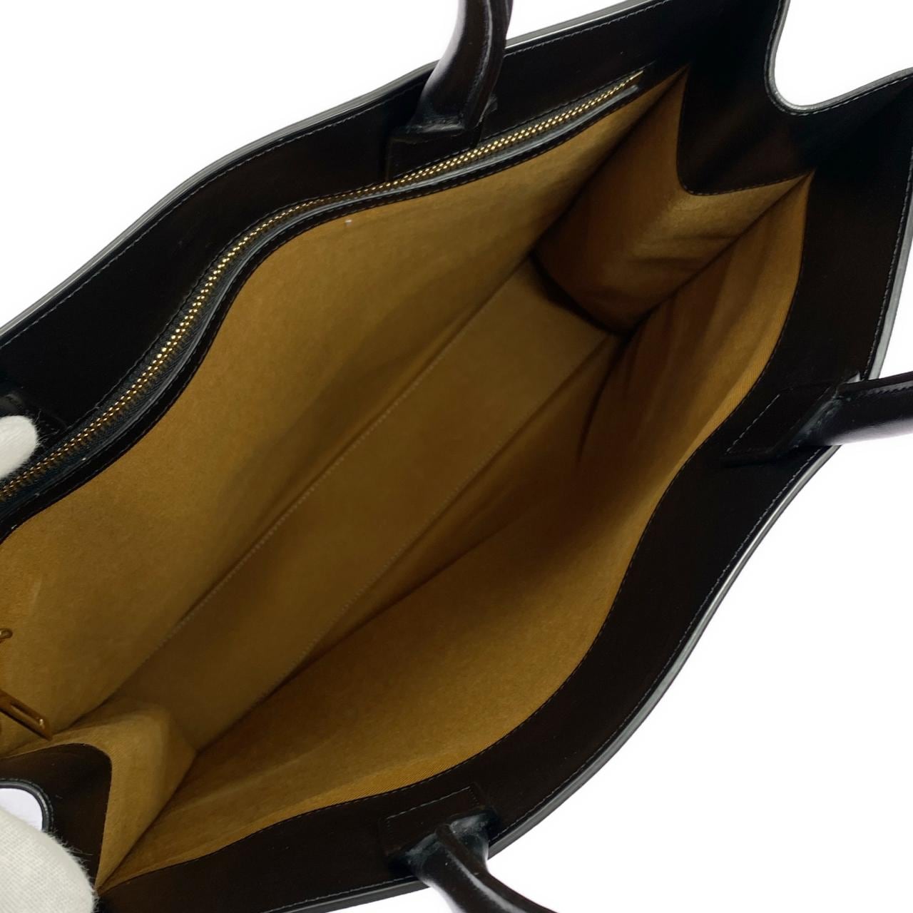 セリーヌ トリオンフ 写真6