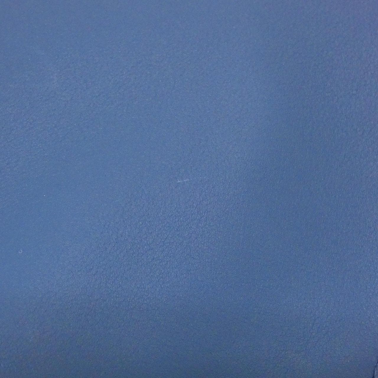 ロエベ パズル 写真5