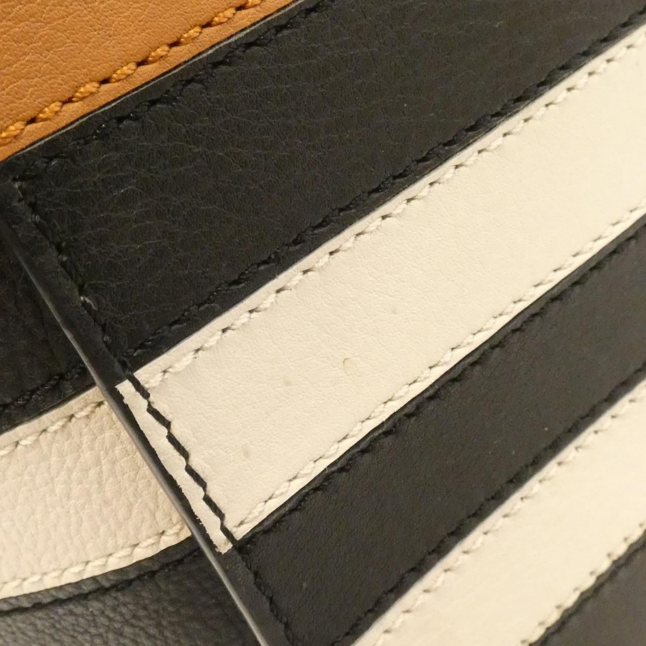 ロエベ ハンモック 写真4