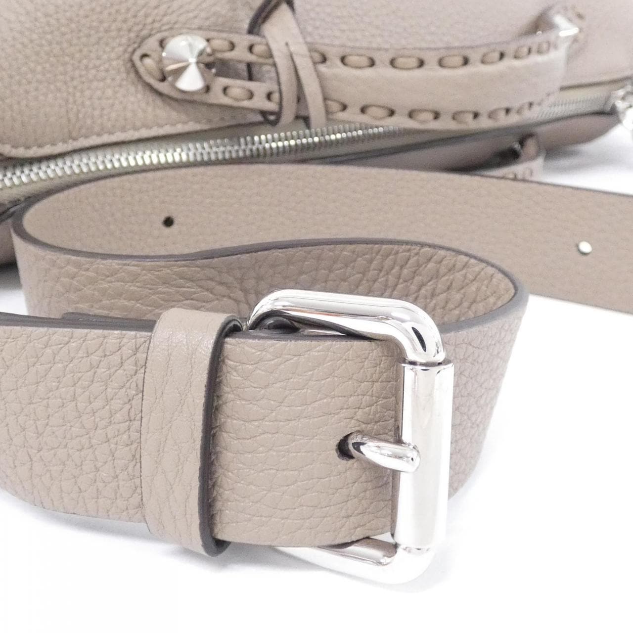 フェンディ バイザウェイ 写真4