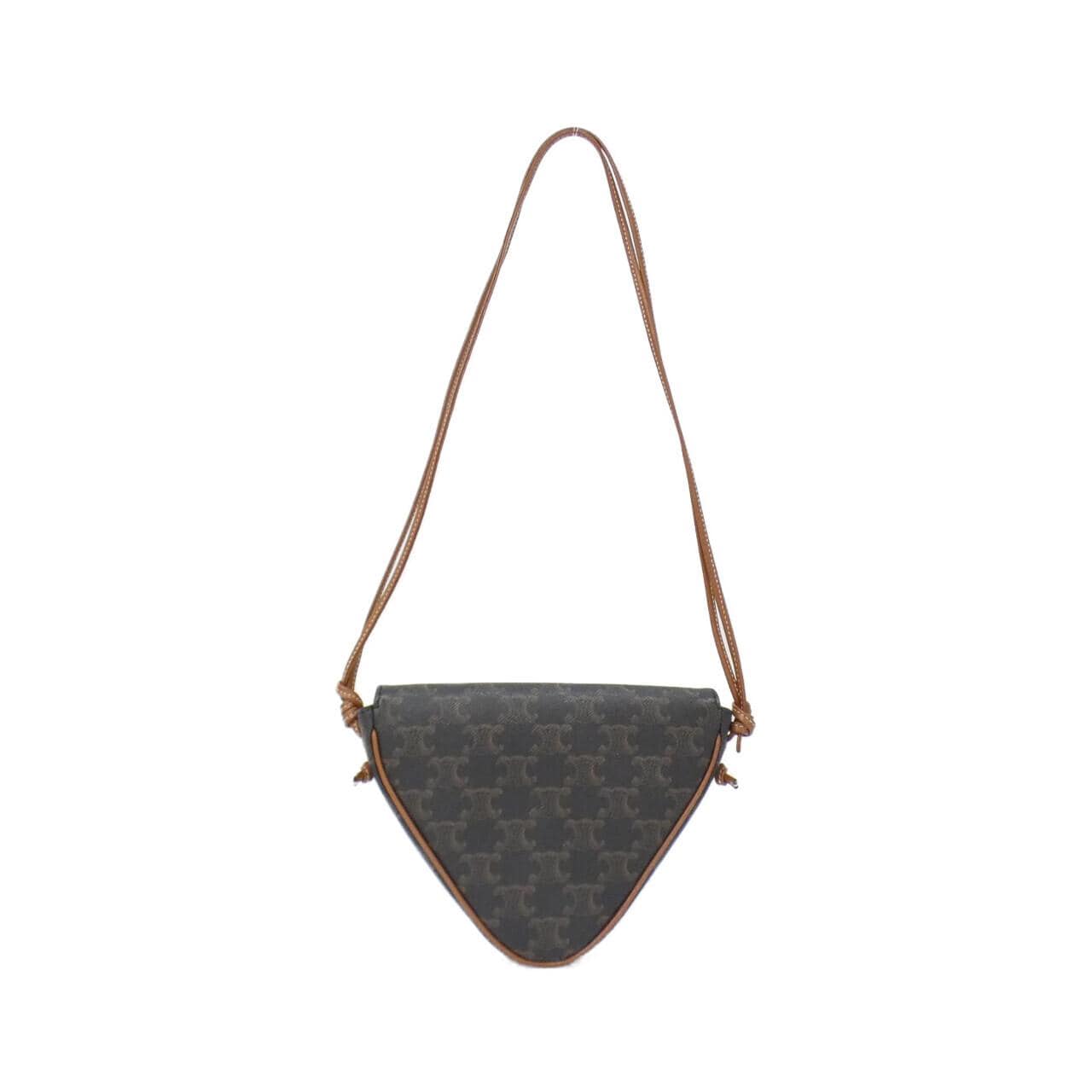 セリーヌ トリオンフ 写真2