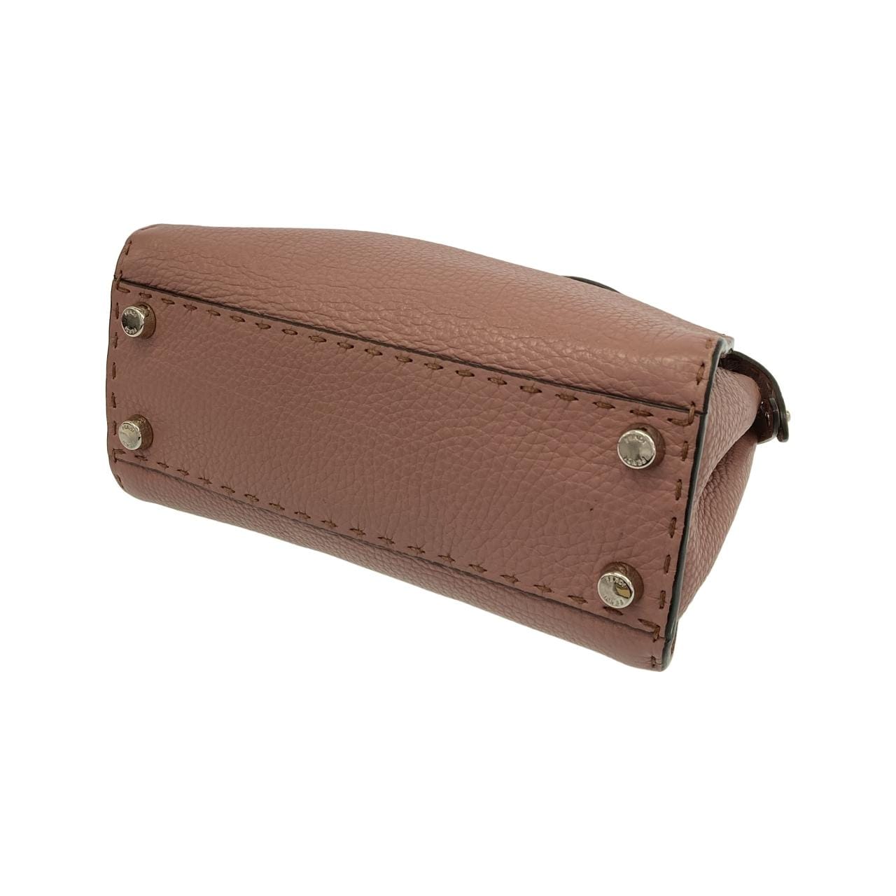 フェンディ ピーカブー 写真2