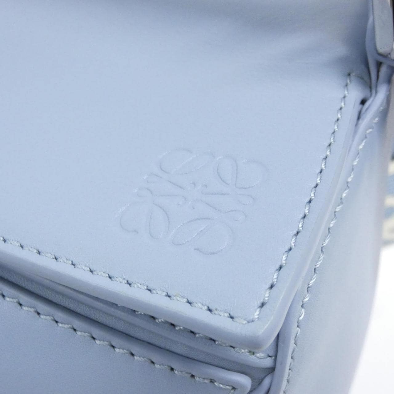 ロエベ パズル 写真5