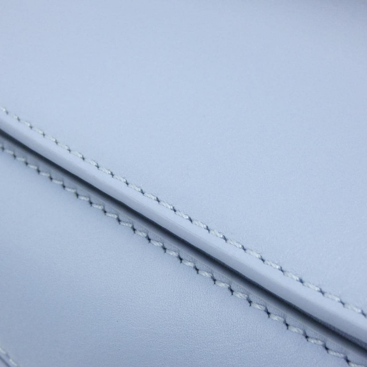 ロエベ パズル 写真6