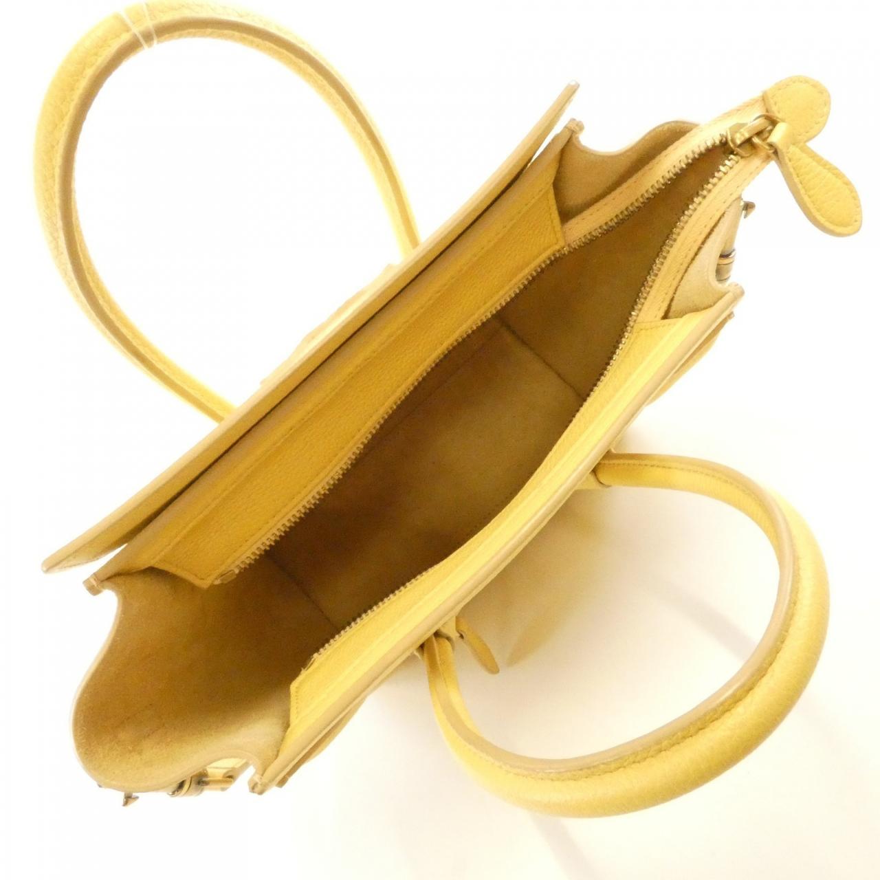 セリーヌ ラゲージ ナノ 写真8