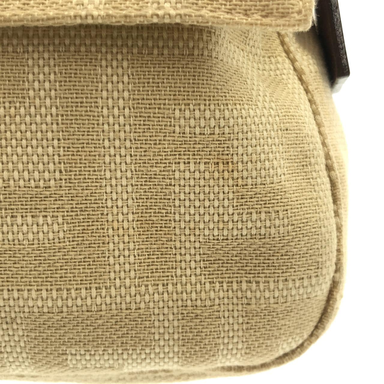 フェンディ バゲット 写真4