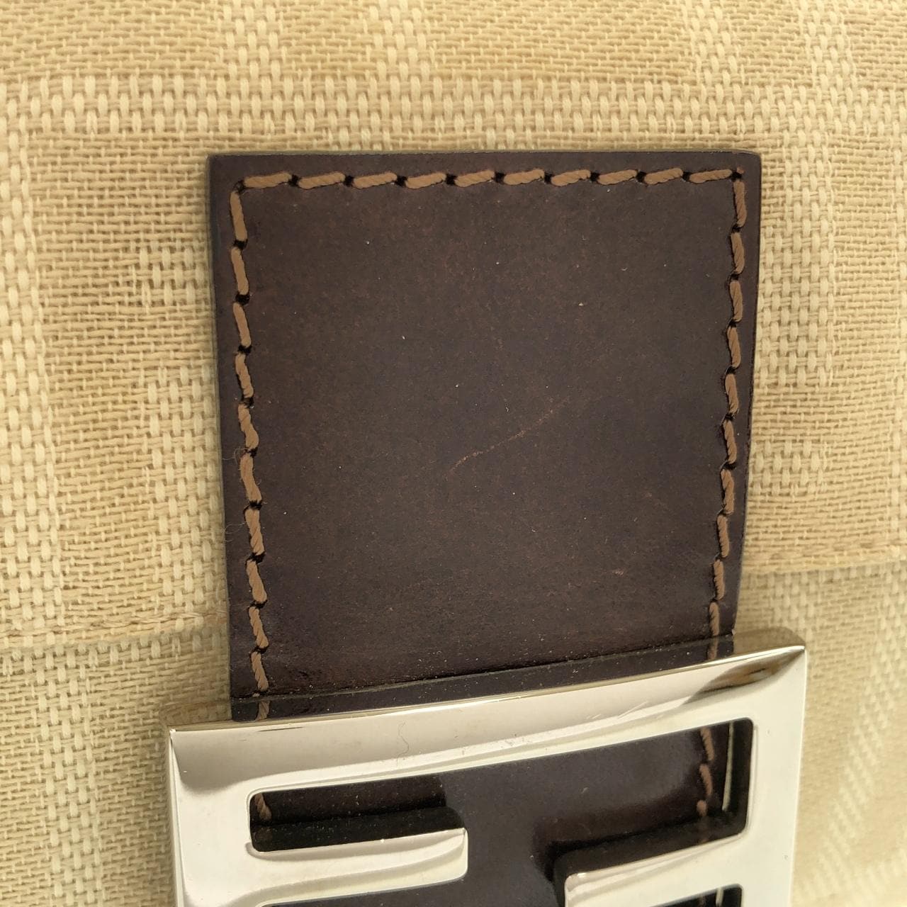 フェンディ バゲット 写真5