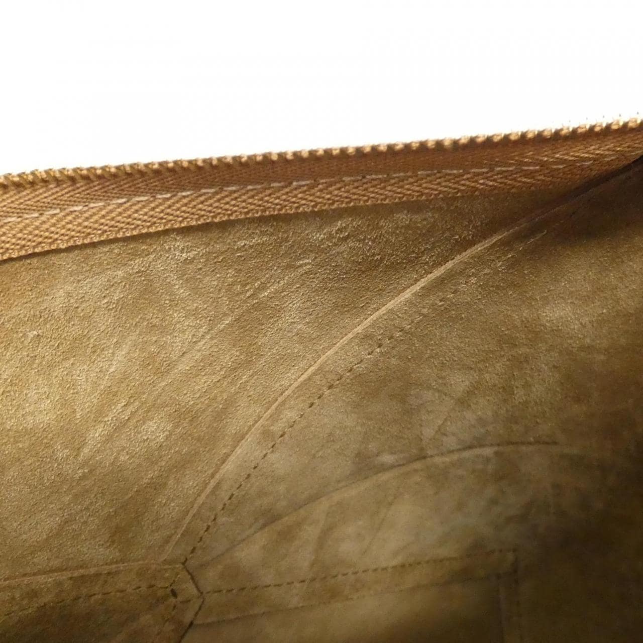 ロエベ パズル 写真7