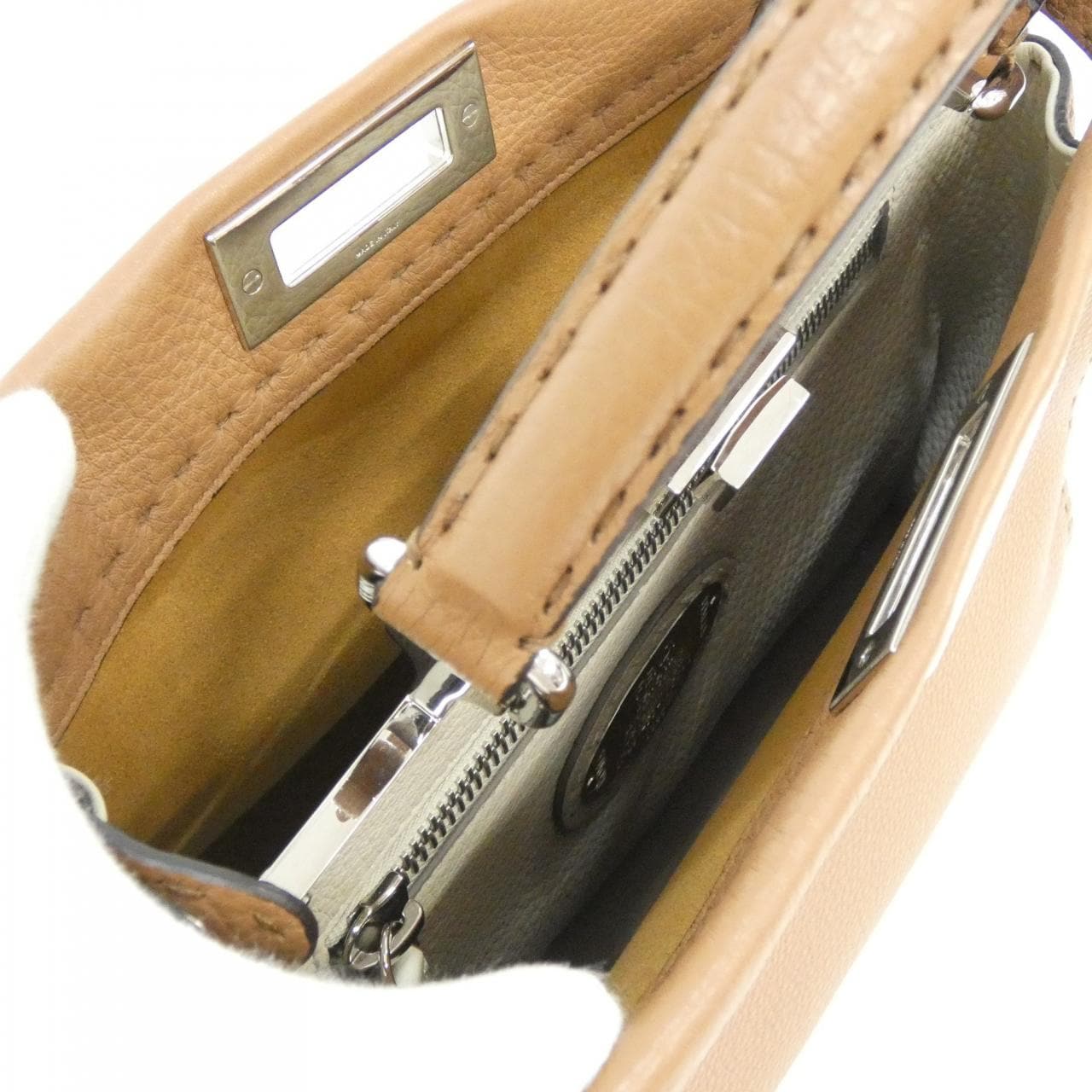 フェンディ ピーカブー 写真7