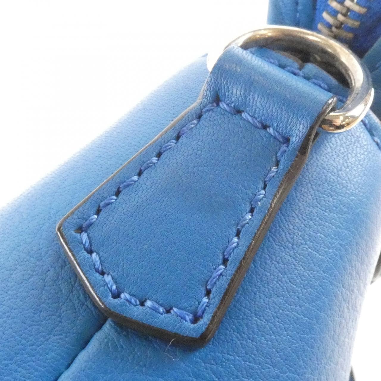 フェンディ バイザウェイ 写真5