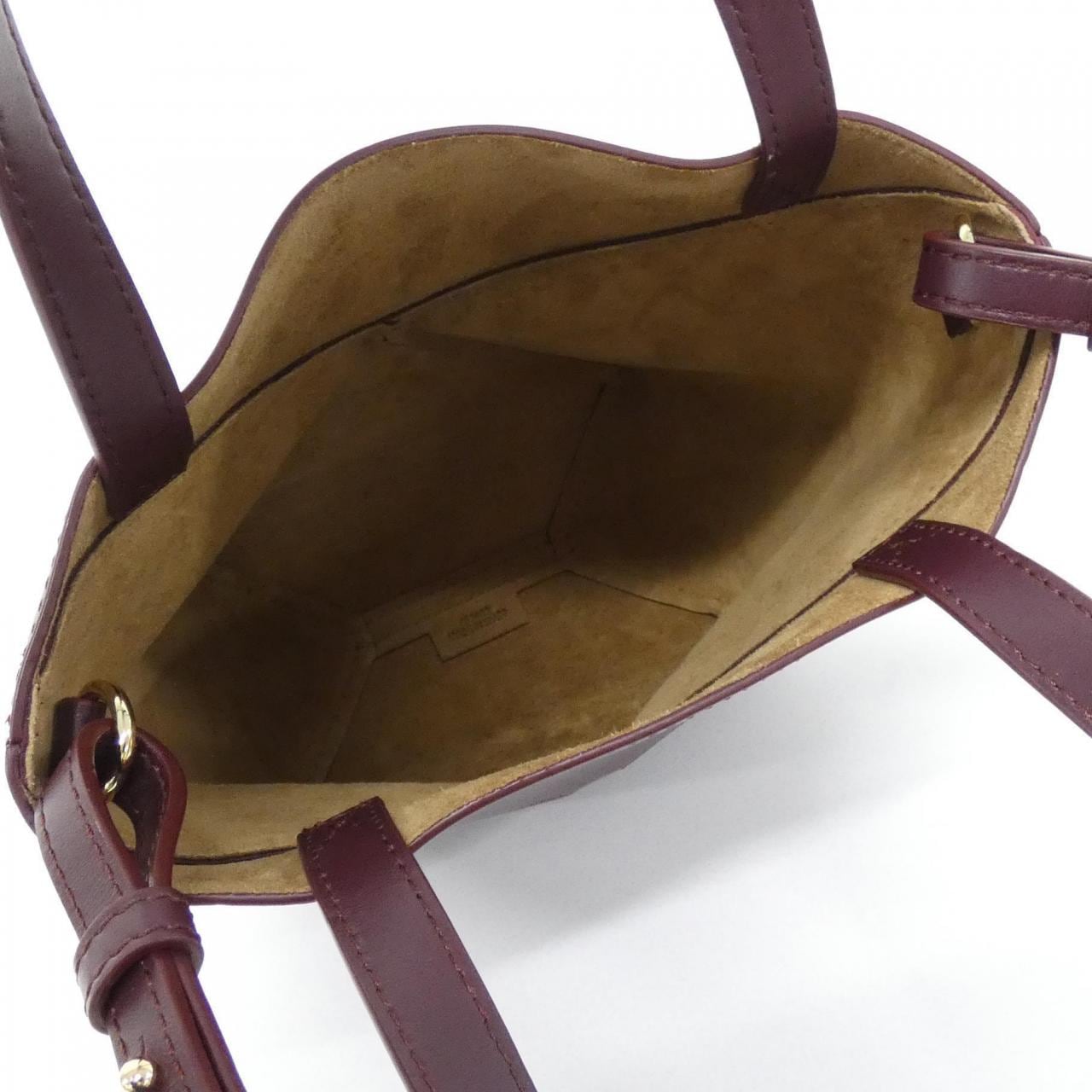 ロエベ パズル 写真6