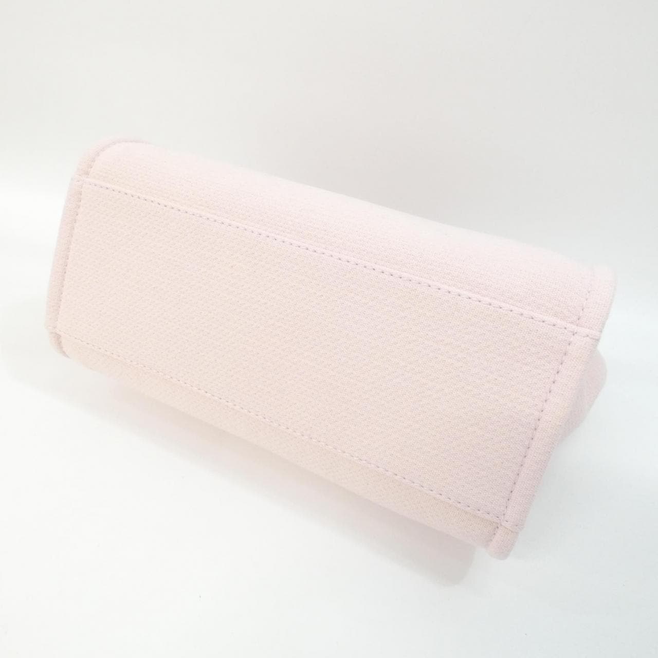 シャネル ドーヴィル 写真3