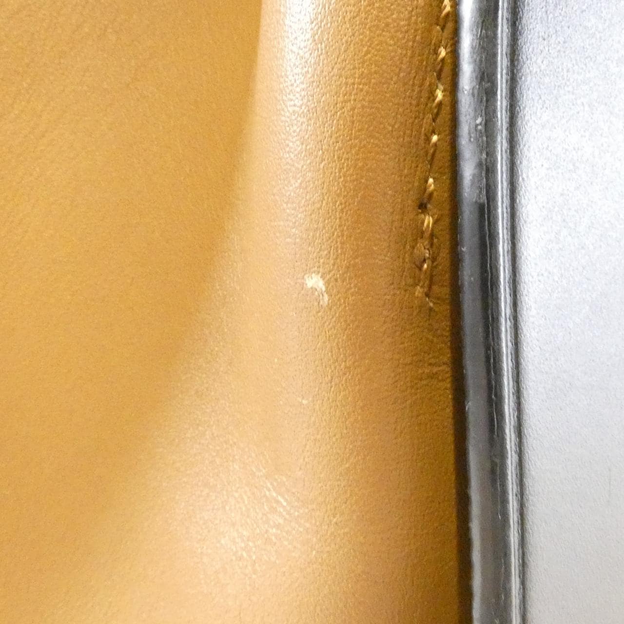 ロエベ バルーン 写真4