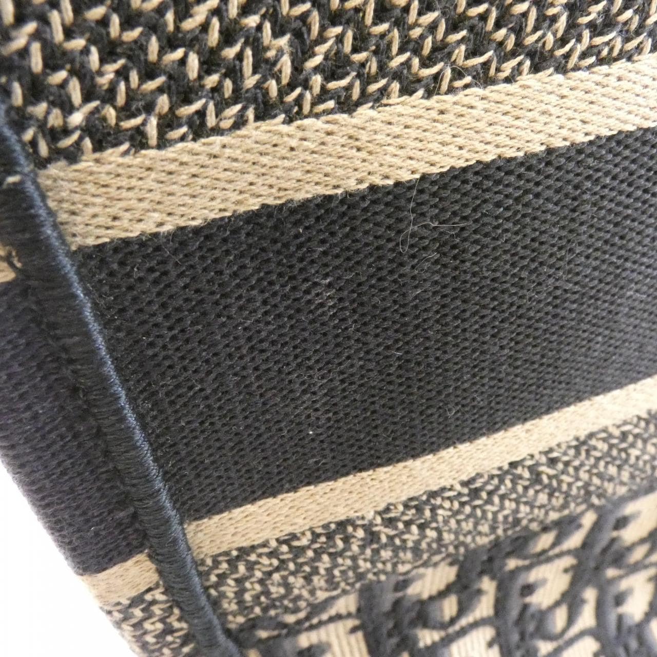 ディオール ブックトート 写真4