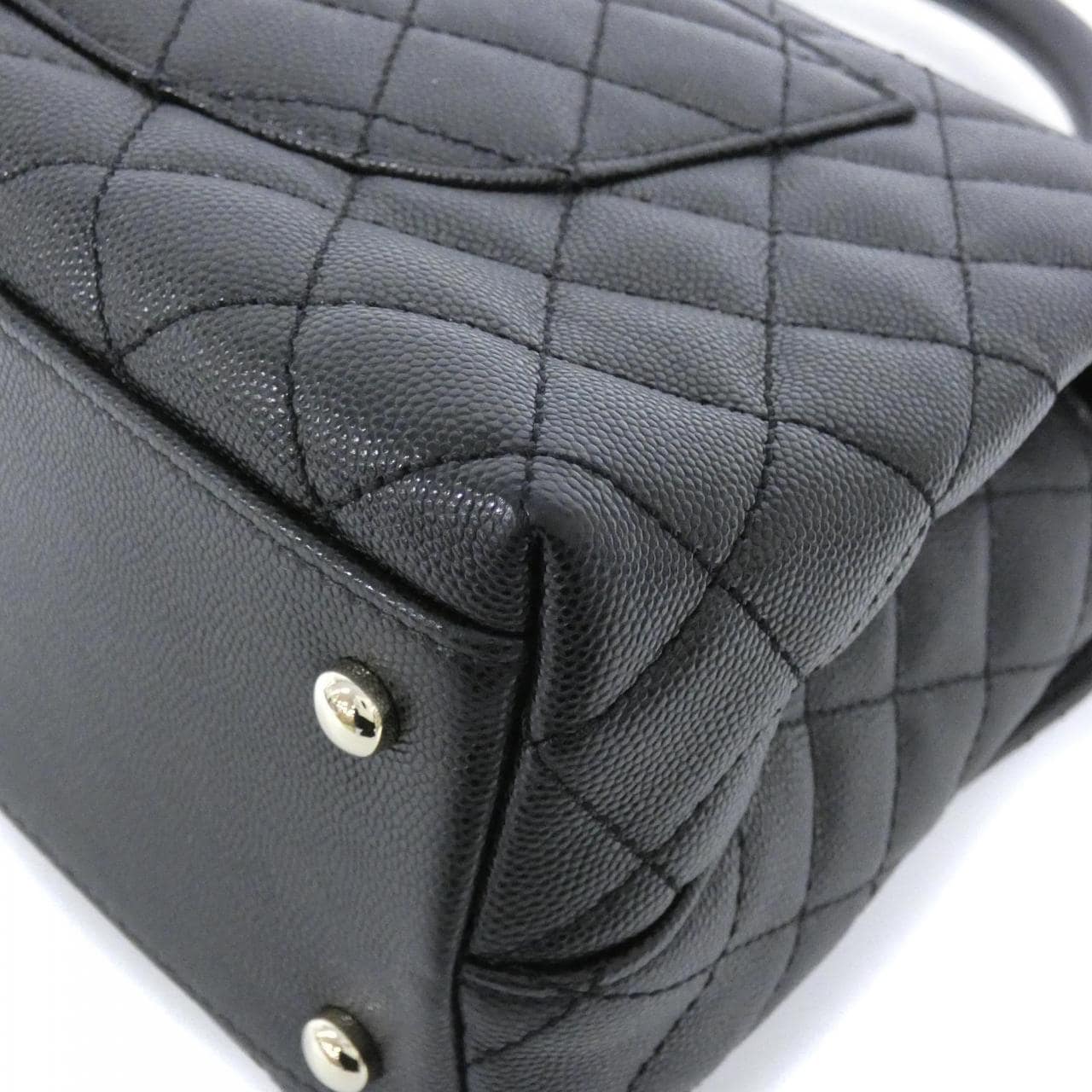 シャネル ココハンドル 写真3